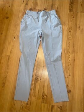 Columbia Light Gray Cropped Ankle Pants
